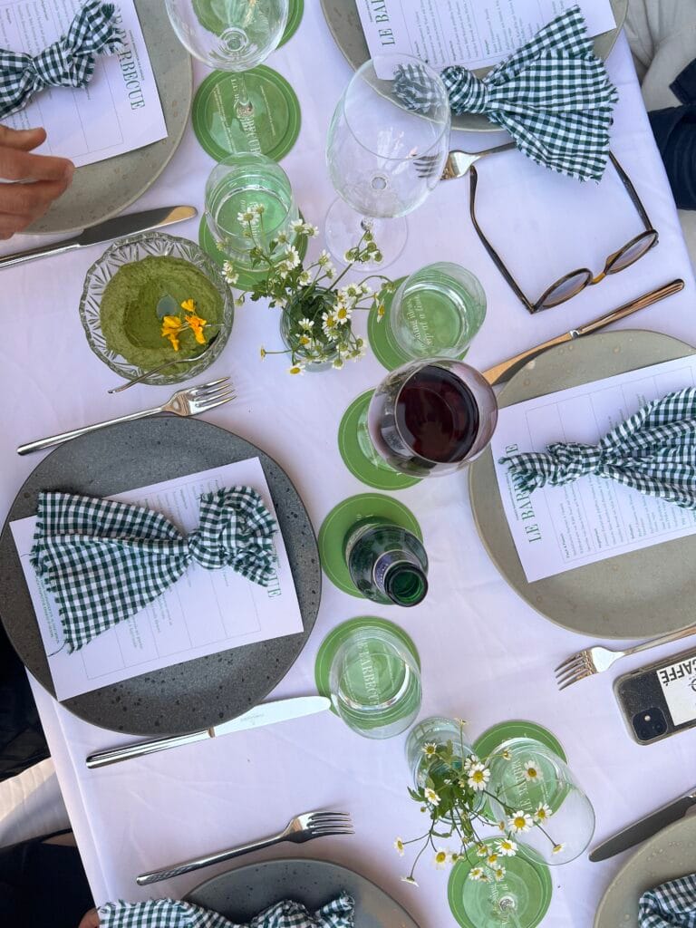 How To Host A Creative Golf Party for Adults