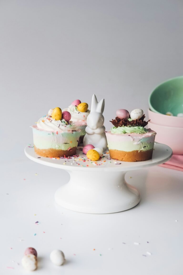 Consider These 20 Stunning Spring Desserts for Easter This Year