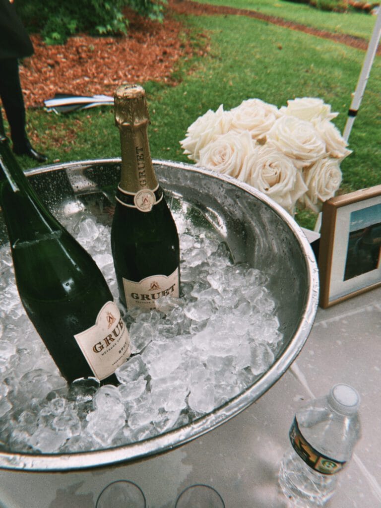 How To Host The Best ‘Bubbles and Bubbly’ Pool Party